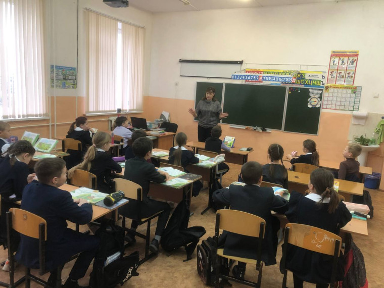 "Профессии, которые нас защищают"..